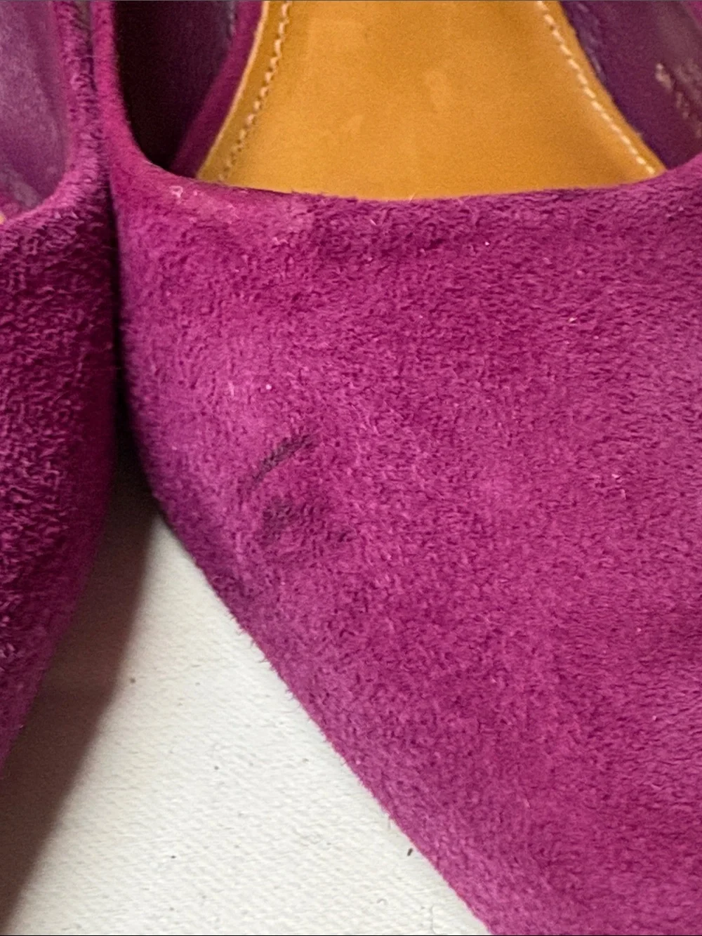 Tory Burch Ivy Pointed Toe Fuschia Suede Heels Size 8